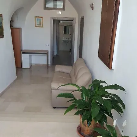 Alle Porte Di San Rocco Bed & Breakfast Pomarico