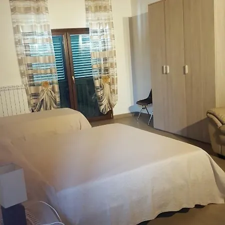 Alle Porte Di San Rocco Bed & Breakfast Pomarico